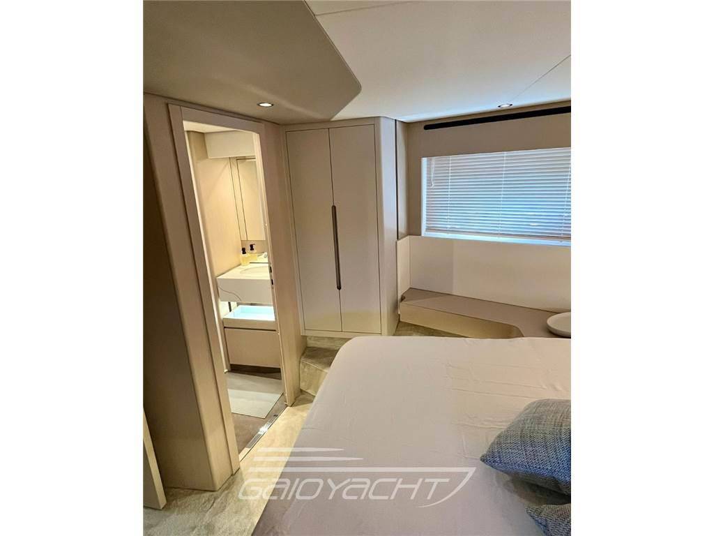 Azimut 68 flybridge my 2022