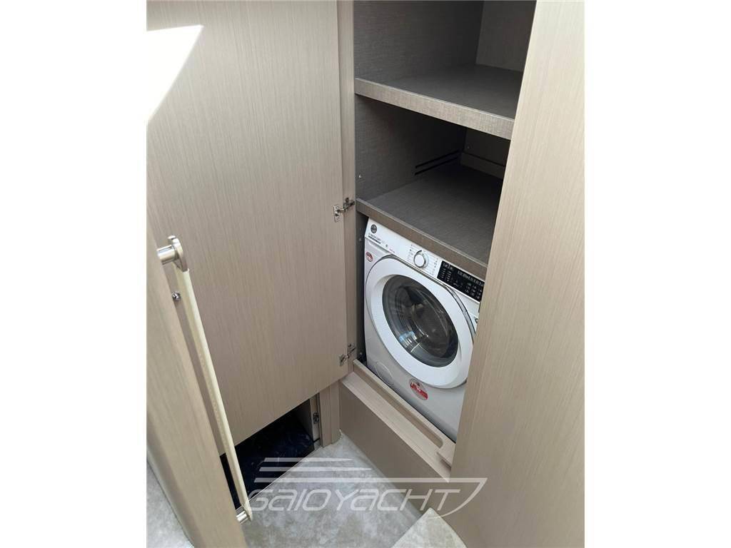 Azimut 68 flybridge my 2022