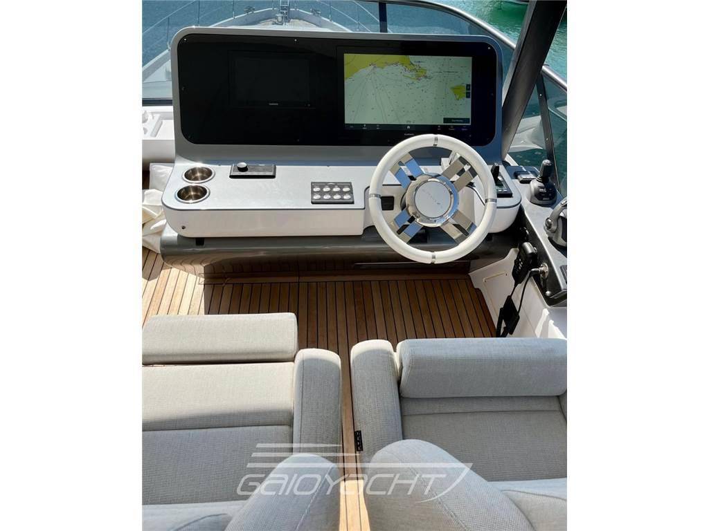 Azimut 68 flybridge my 2022