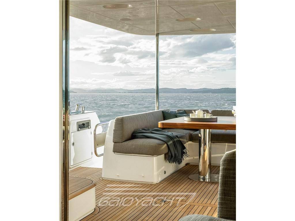 Azimut Magellano 66evo