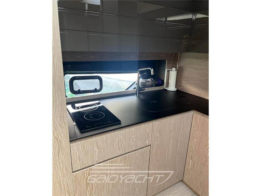 Azimut Atlantis 45