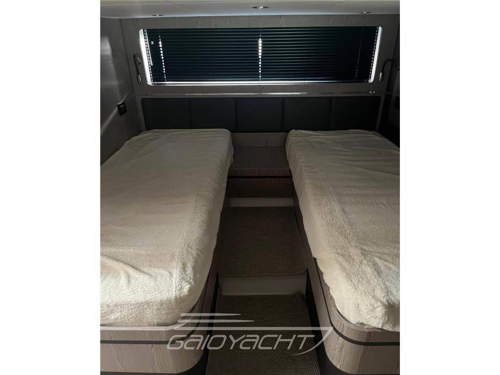 Azimut Atlantis 45