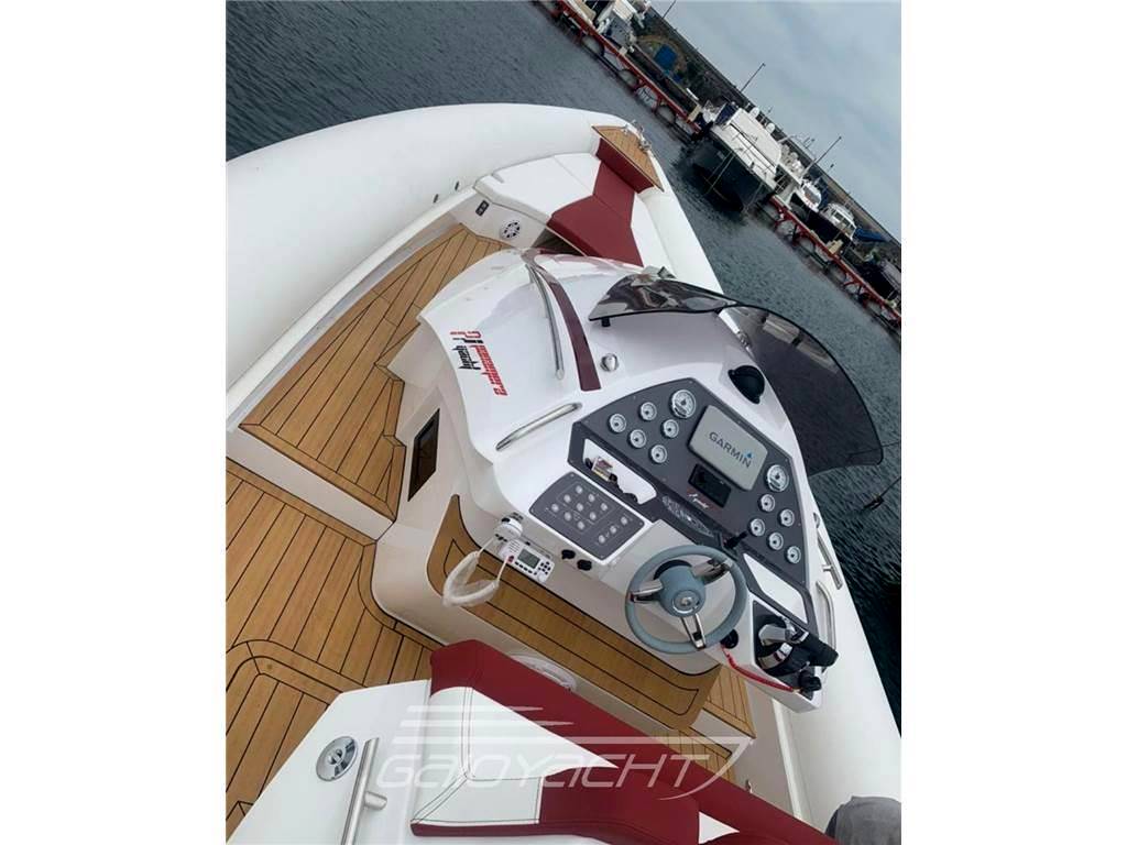 Panamera yacht Py100