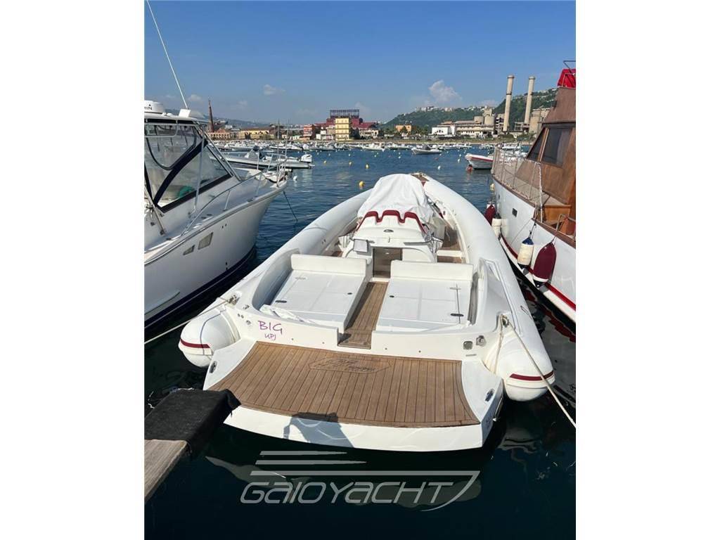 Panamera yacht Py100