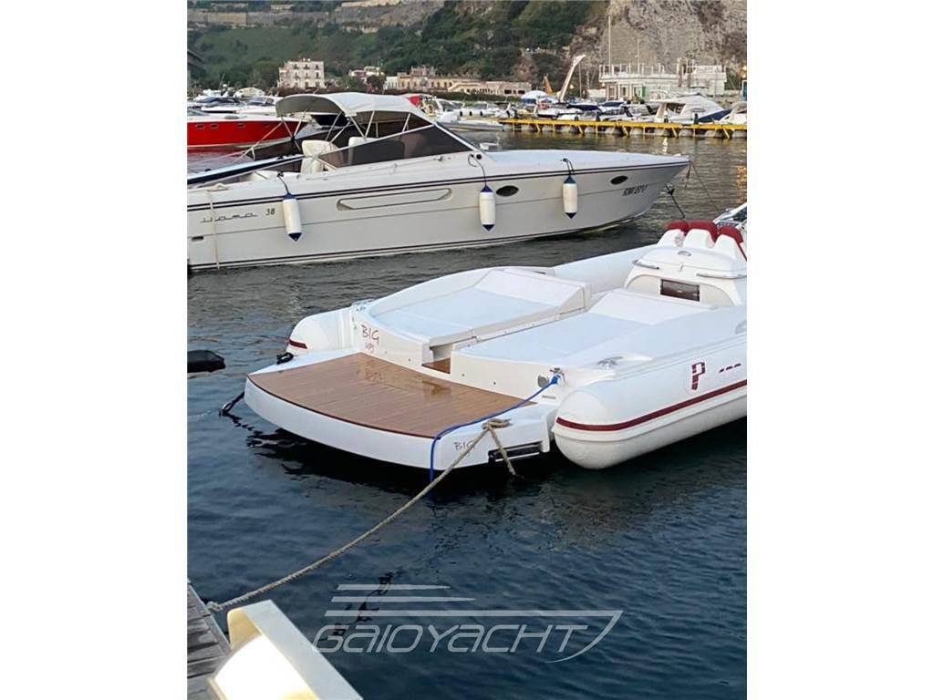 Panamera yacht Py100