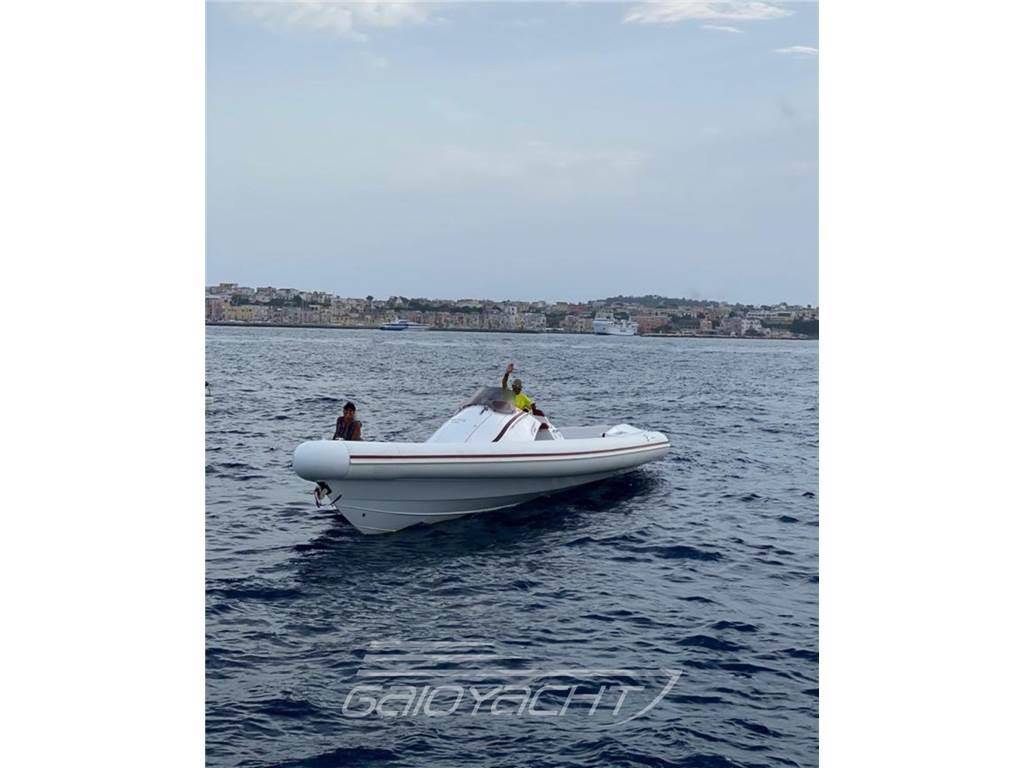 Panamera yacht Py100