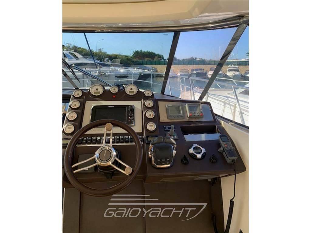 Azimut Atlantis 40