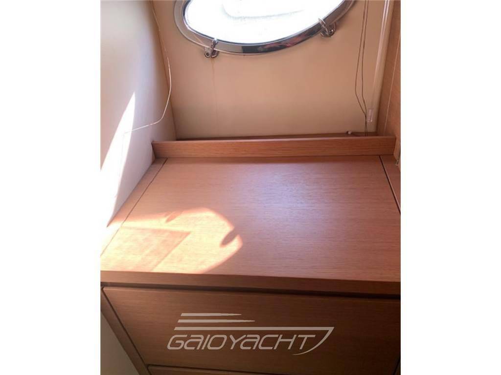 Azimut Atlantis 40