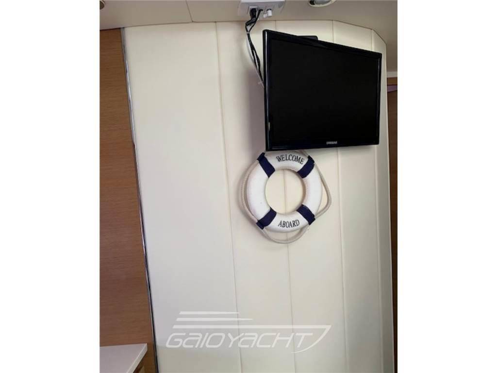 Azimut Atlantis 40