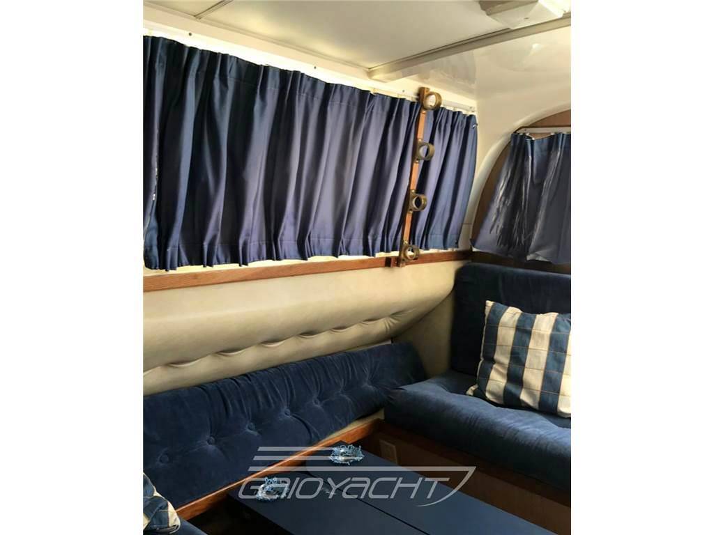 Bertram yacht 28' sf