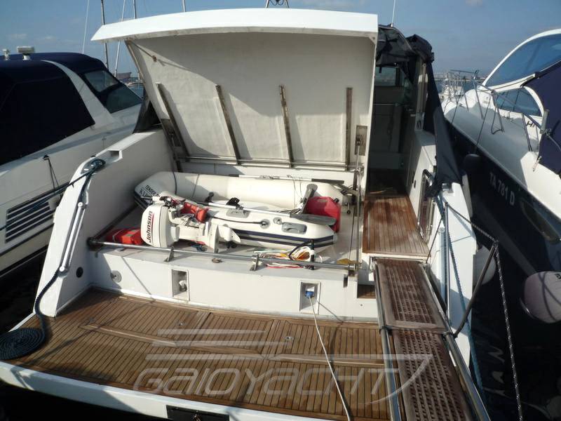 Ferretti Altura 47 open
