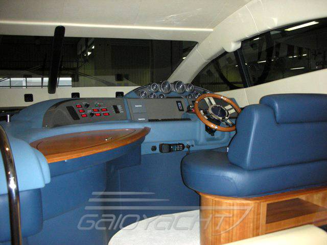 Azimut Az 50