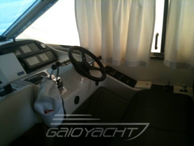 Princess 560 fly