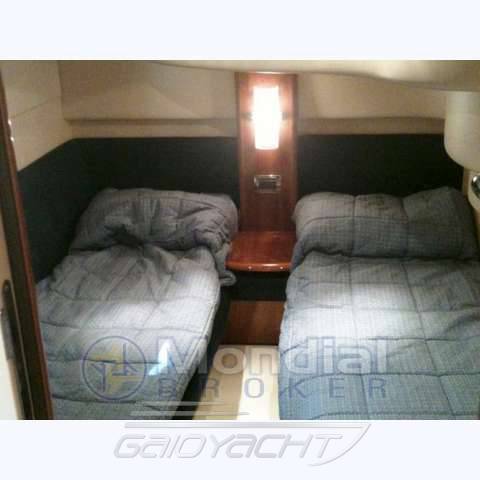 Azimut Az 42