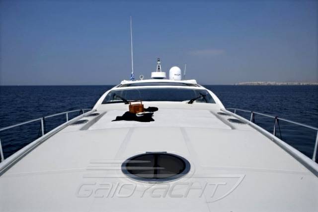 Pershing 54