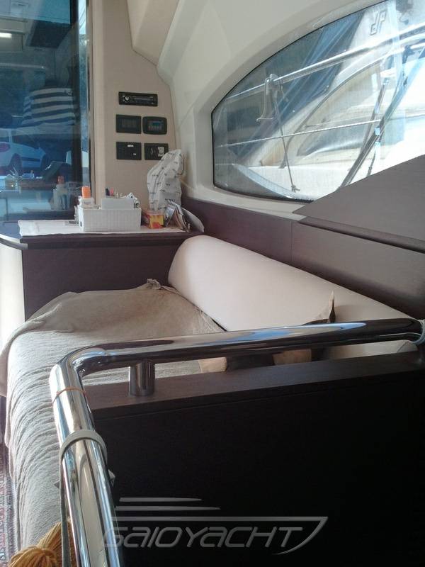 Azimut 43 s