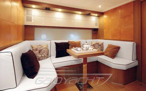 Atlantis by azimut 58 ht