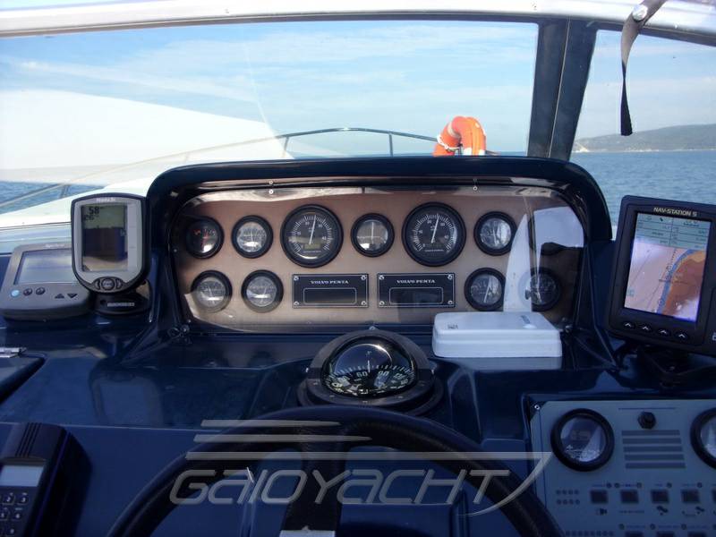 Gobbi 31 cabin