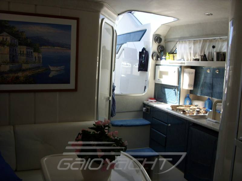 Gobbi 31 cabin