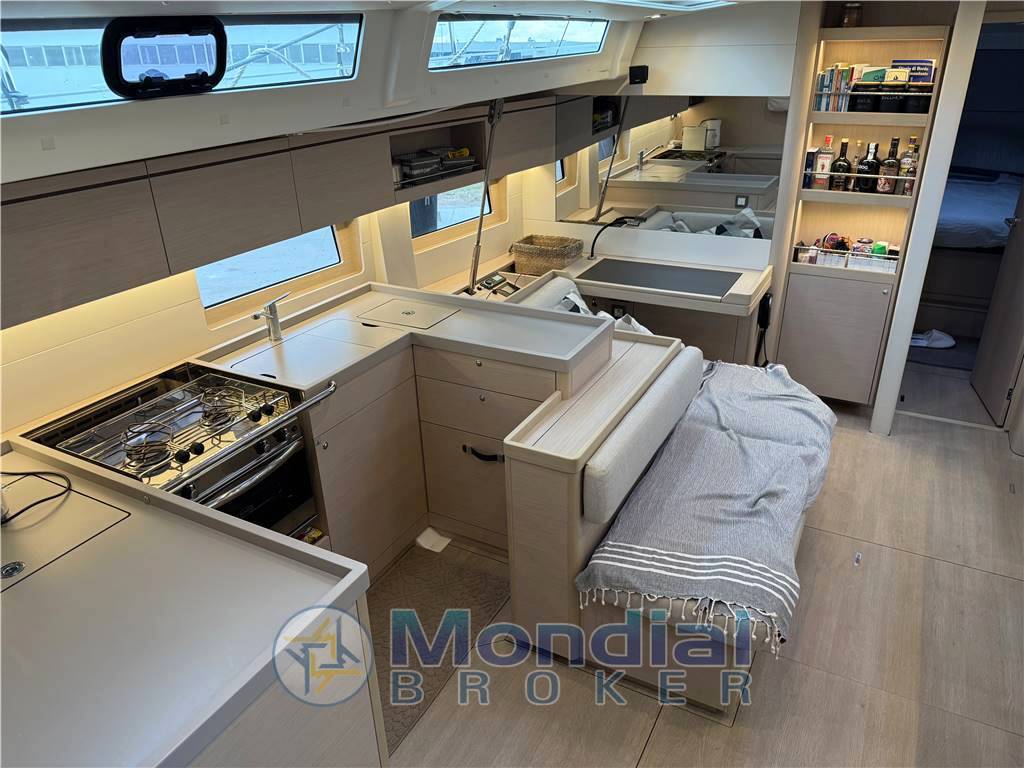 Beneteau Oceanis 51.1