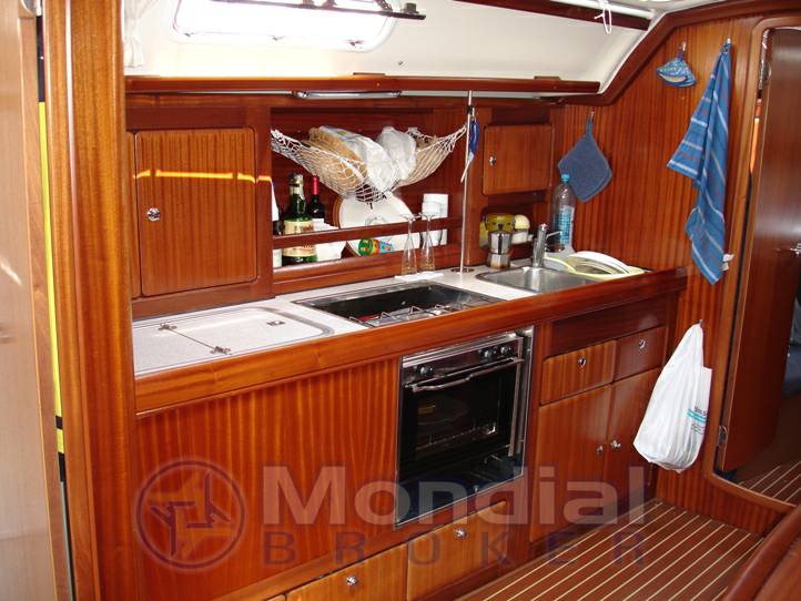 Bavaria 40