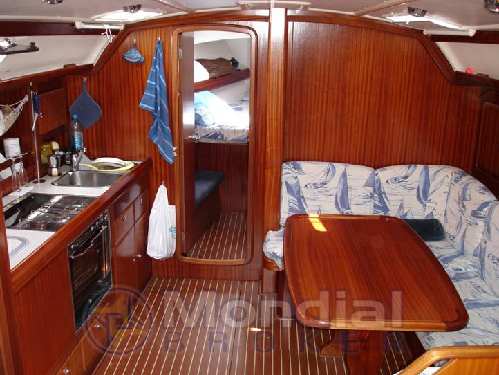 Bavaria 40