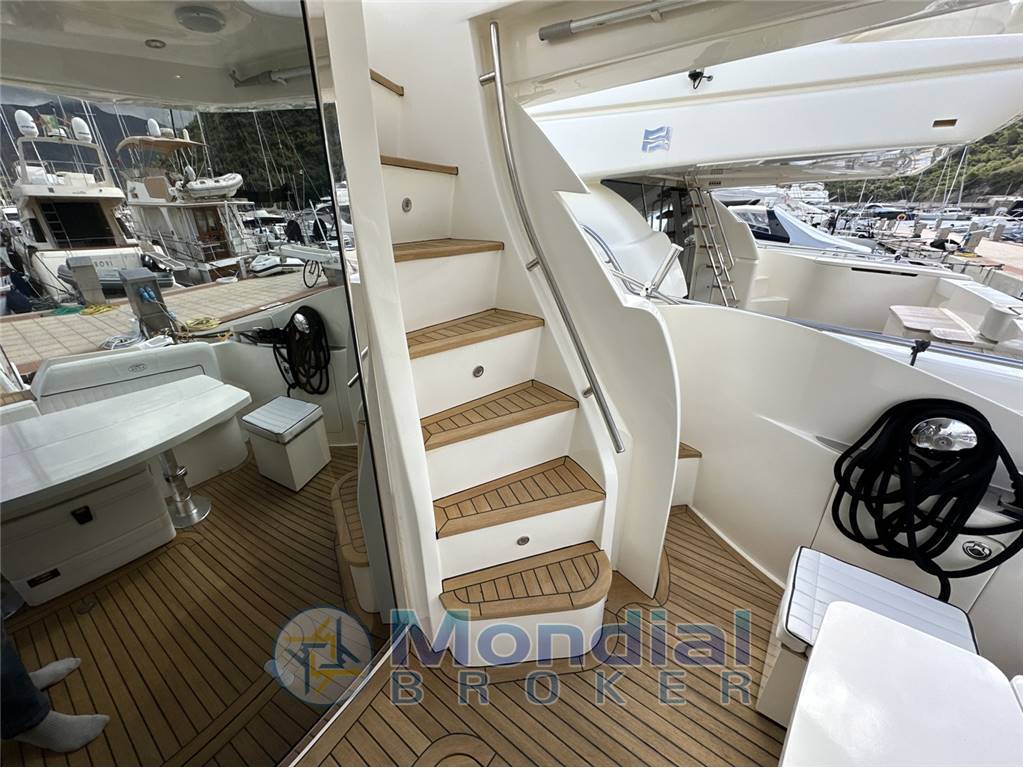 Aicon yachts spa Aicon 56 flybridge