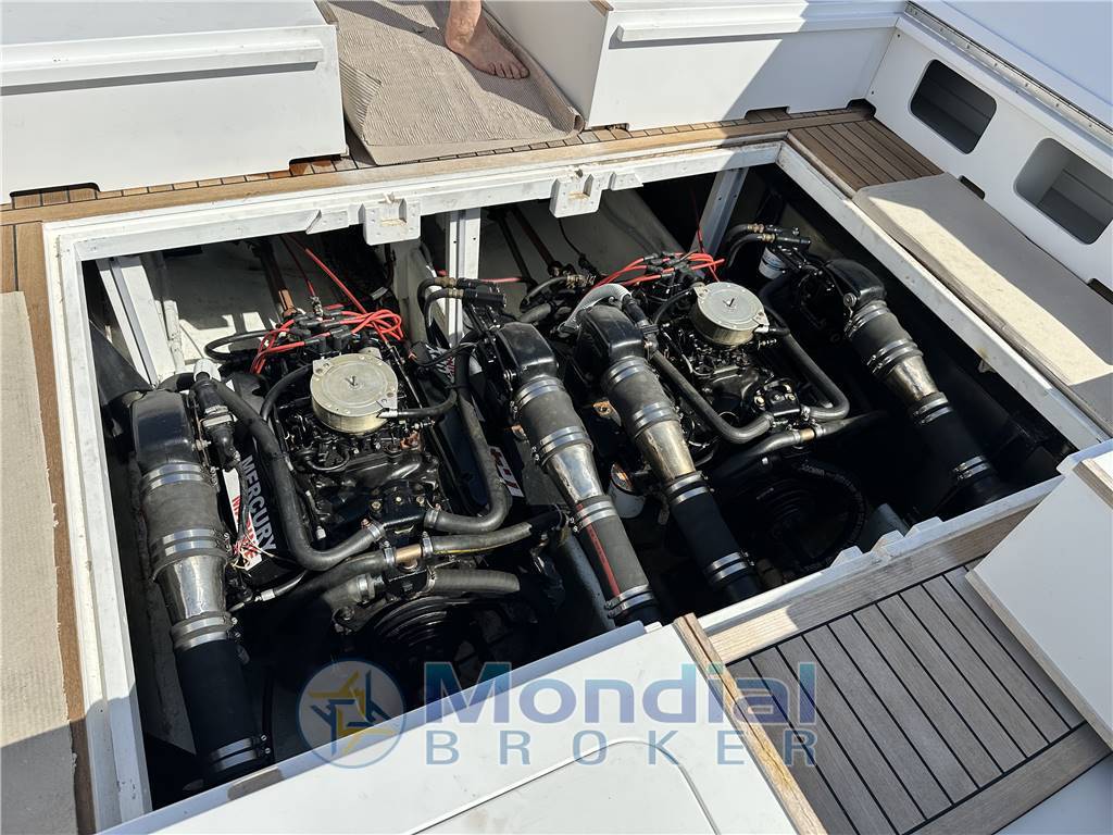Magnum marine 38 sport