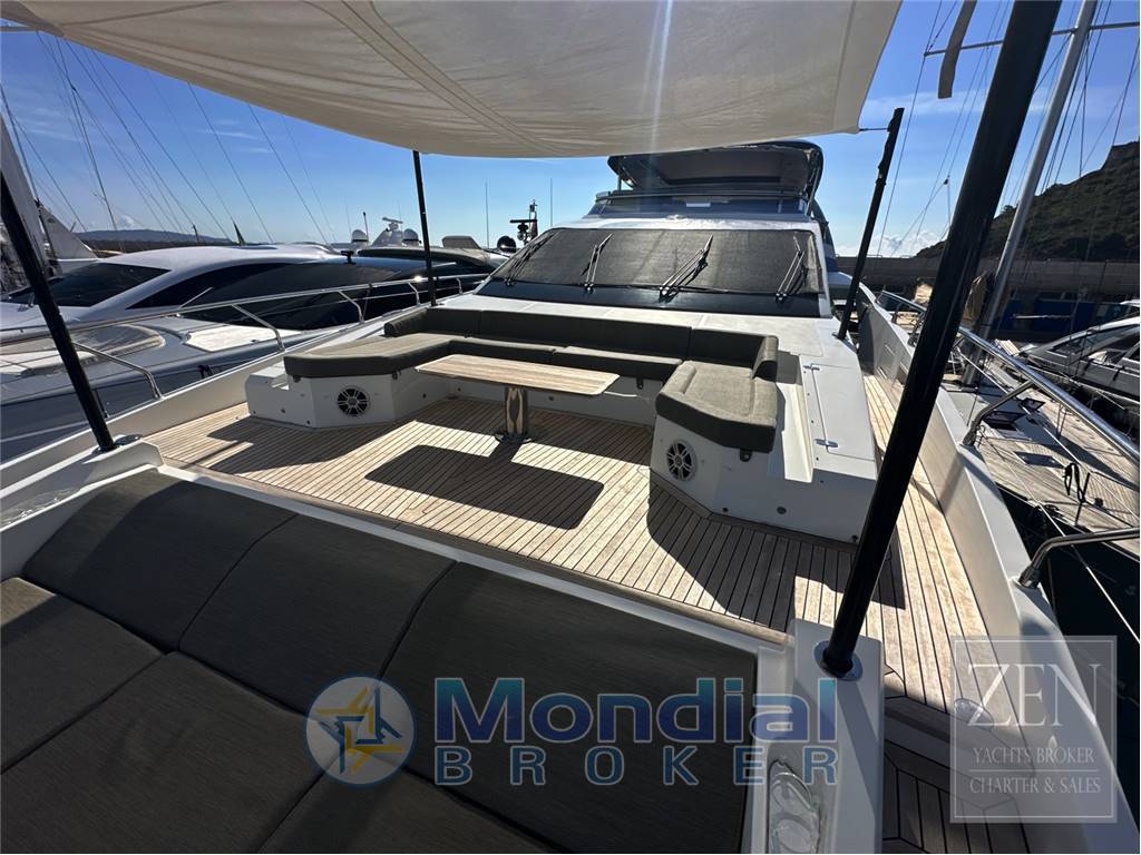 Azimut benetti 27 grande