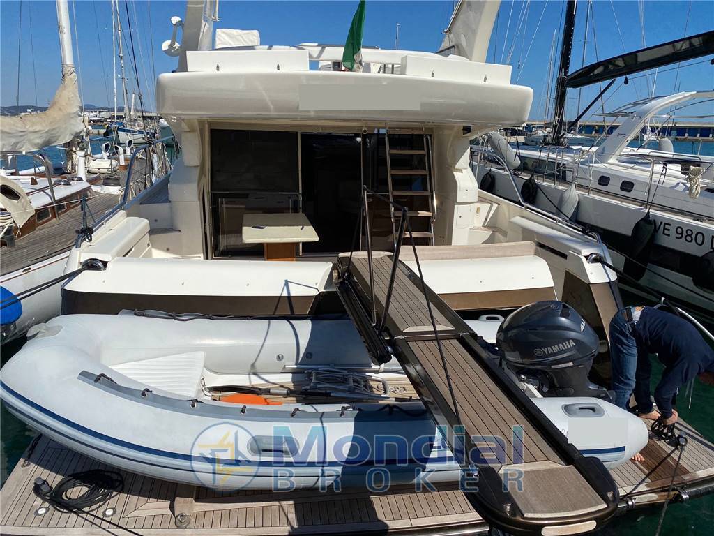 Ferretti 620 fly