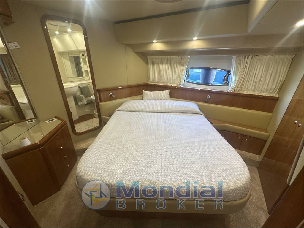 Ferretti 620 fly