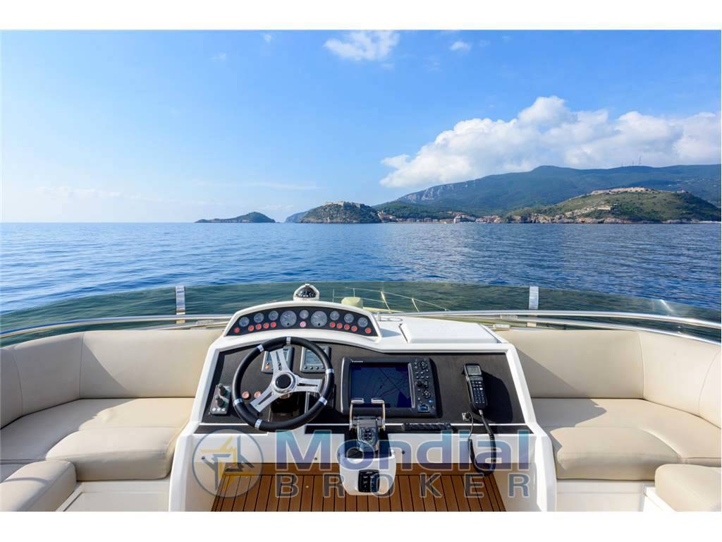 Princess 62 fly