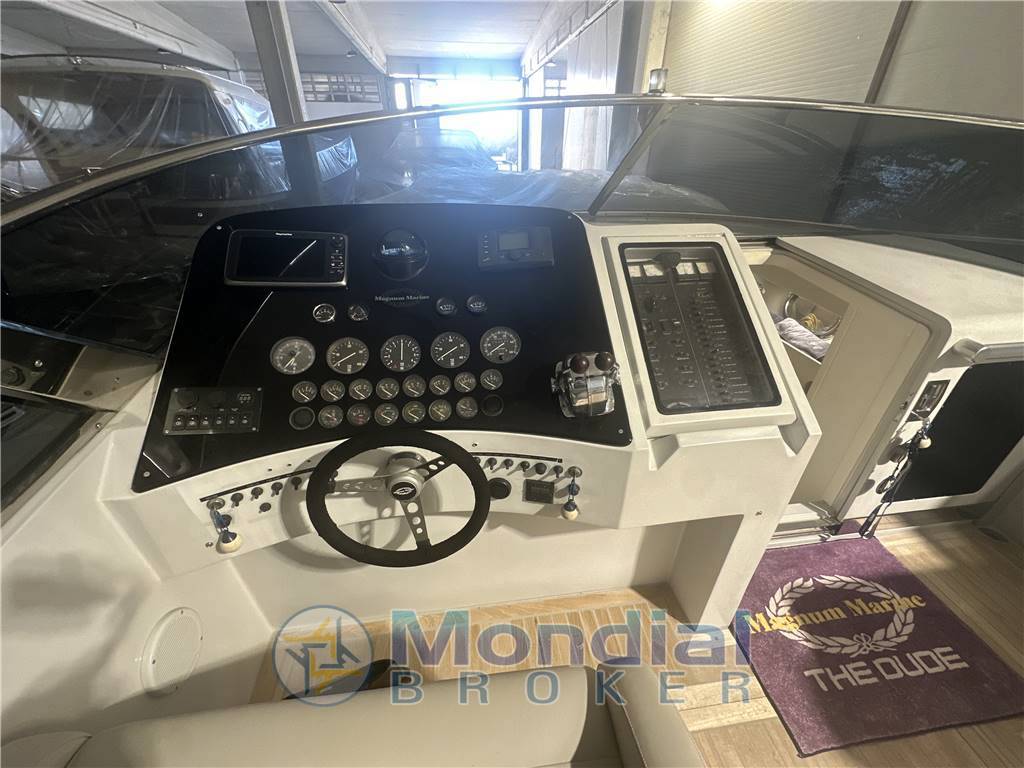 Magnum marine 40