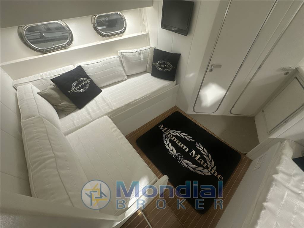 Magnum marine 40