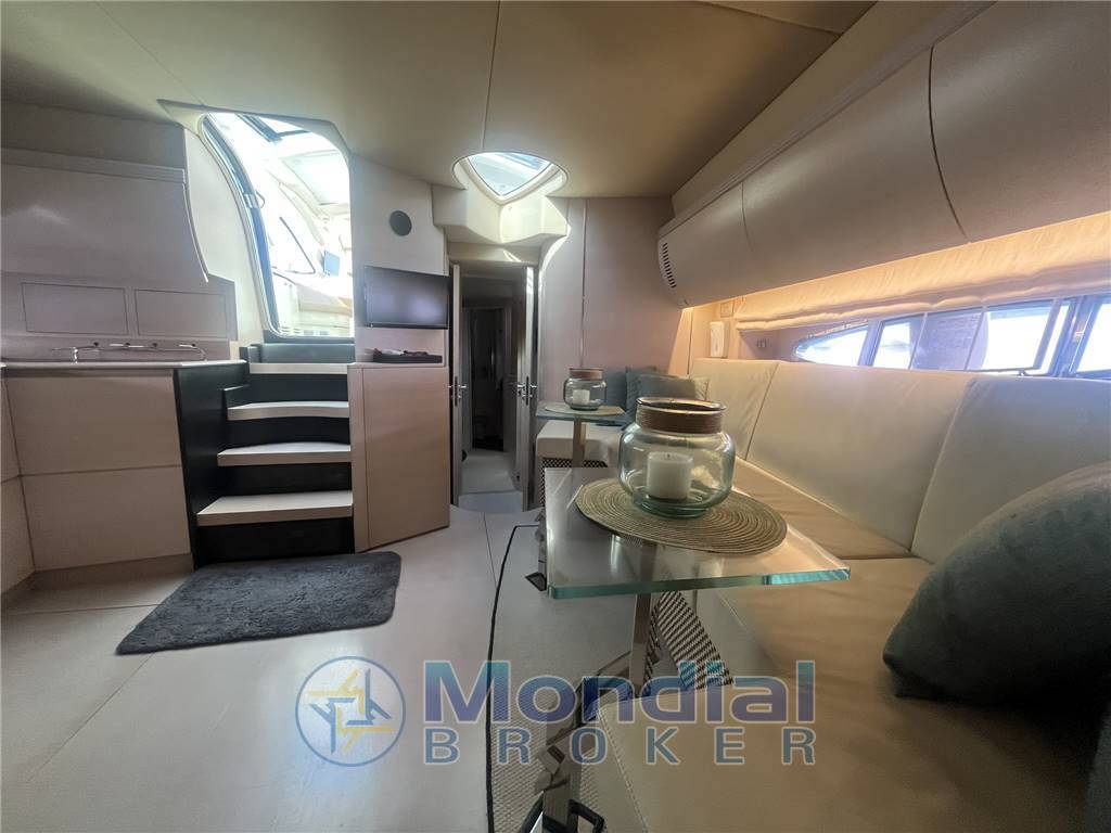 Atlantis 55