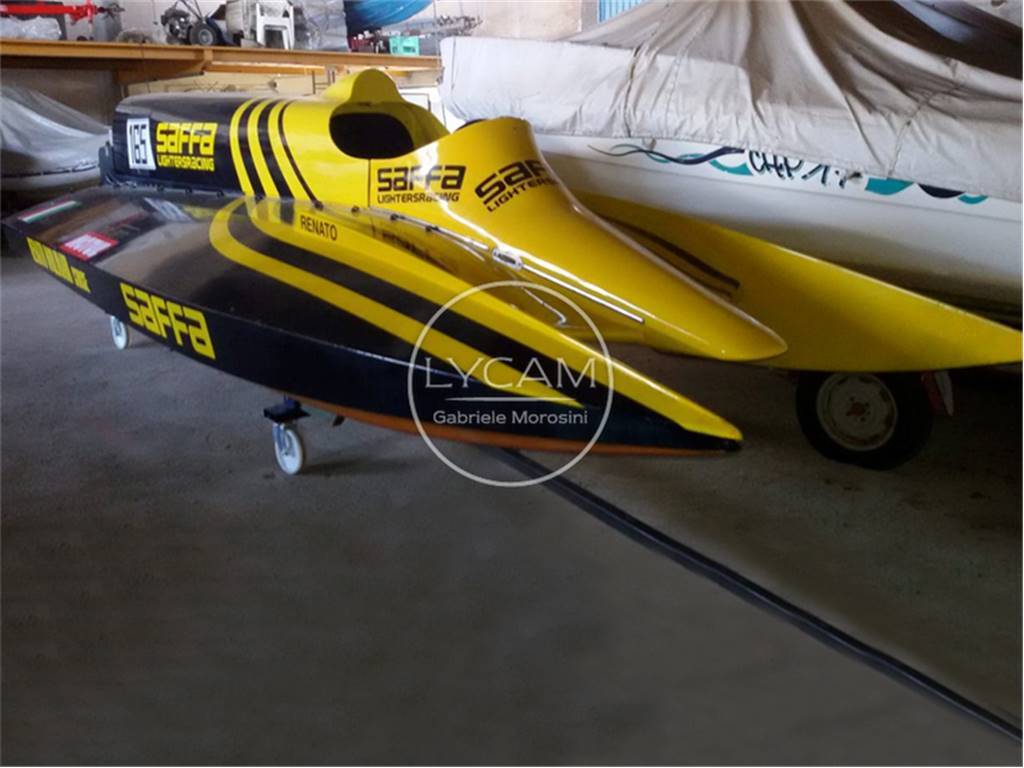 Renato molinari Racer motonautica categoria r3