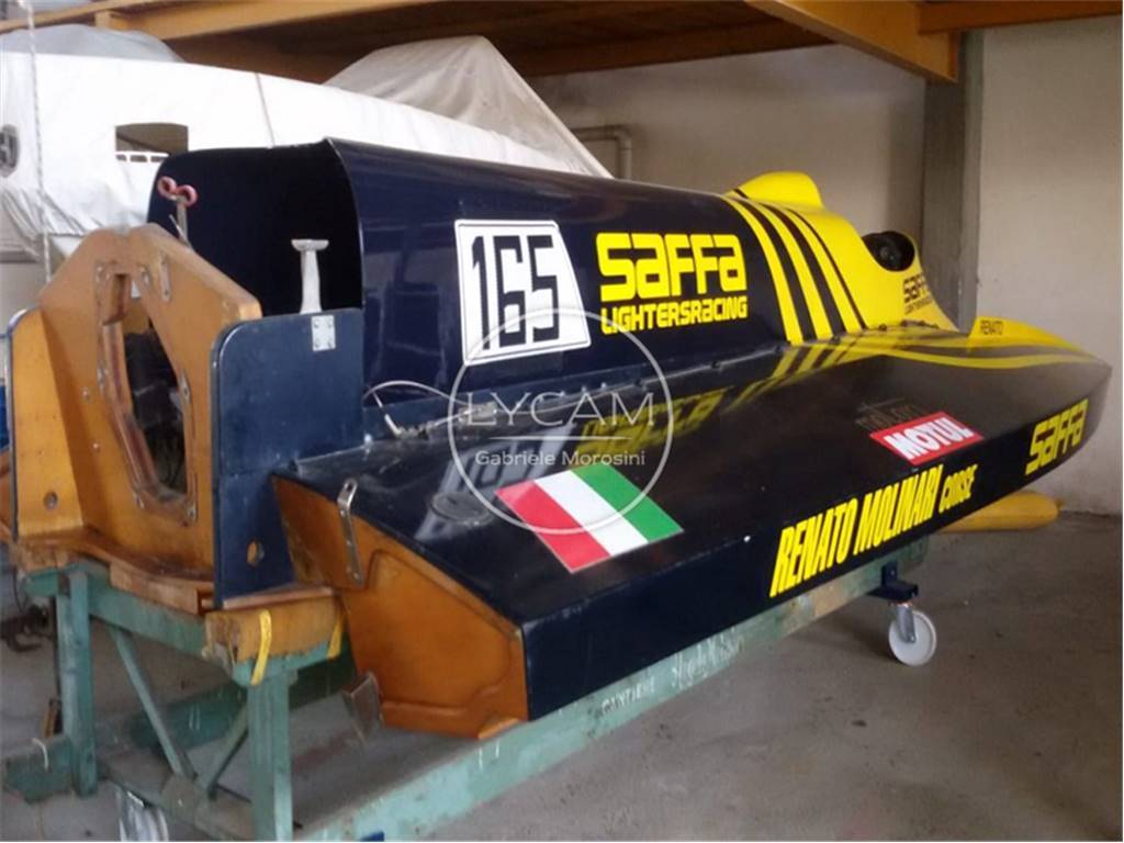 Renato molinari Racer motonautica categoria r3