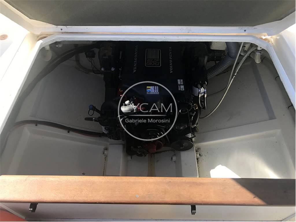 Jeanneau Runabout 755