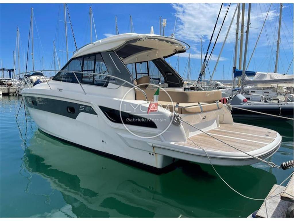 Bavaria S 33 hard top