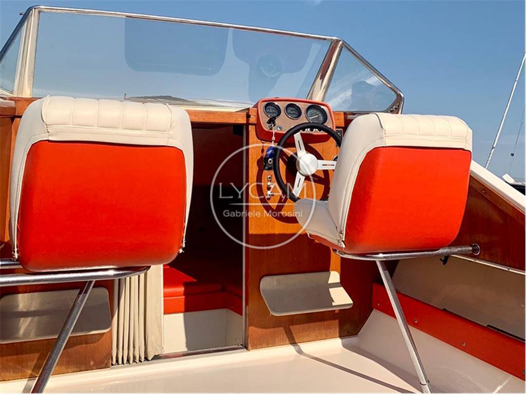 Riva 20 bahia mar