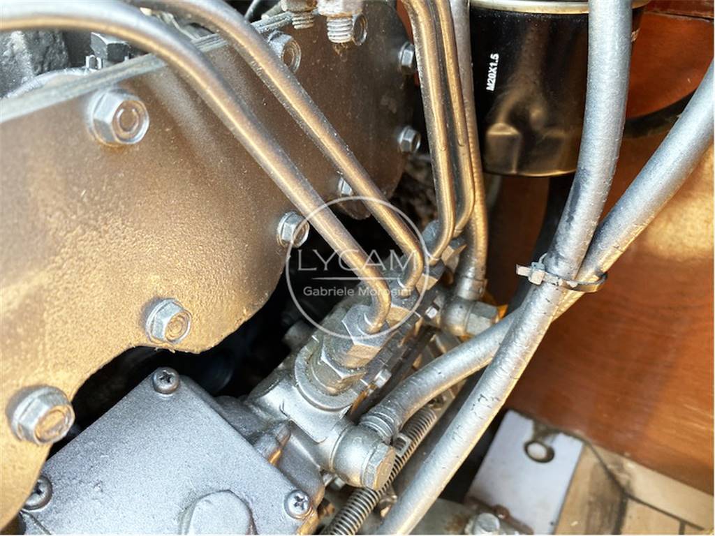 Mussini Utility 748