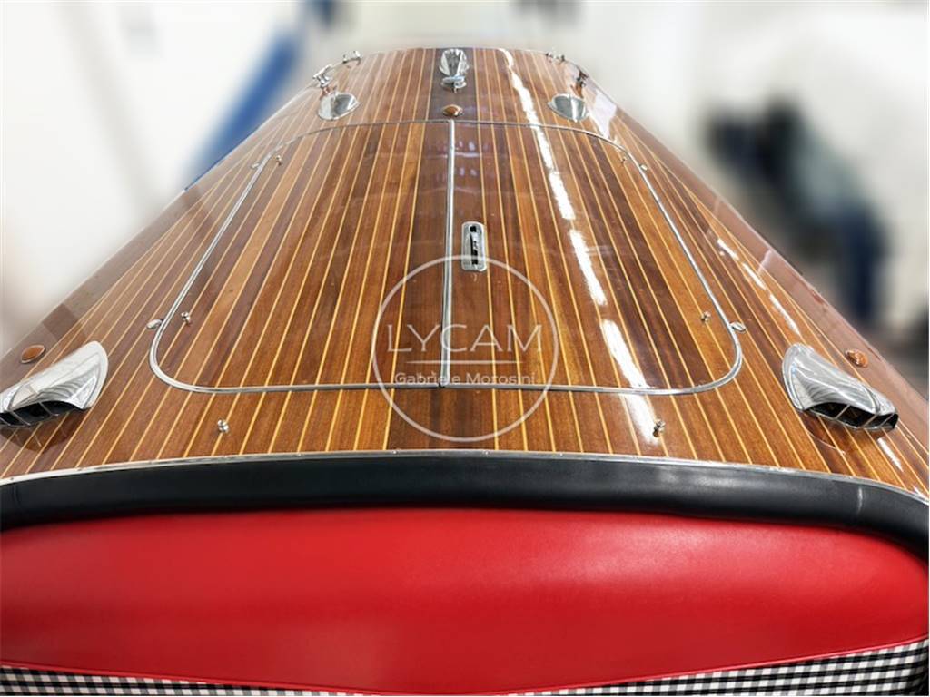 Riva Ariston cadillac