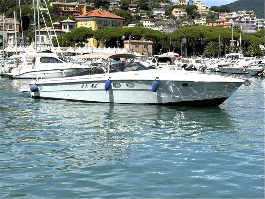 Magnum marine 40 sport