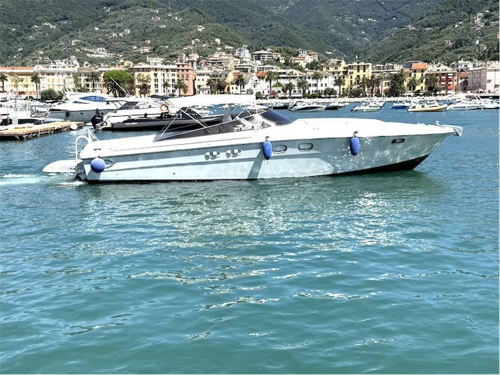 Magnum marine 40 sport