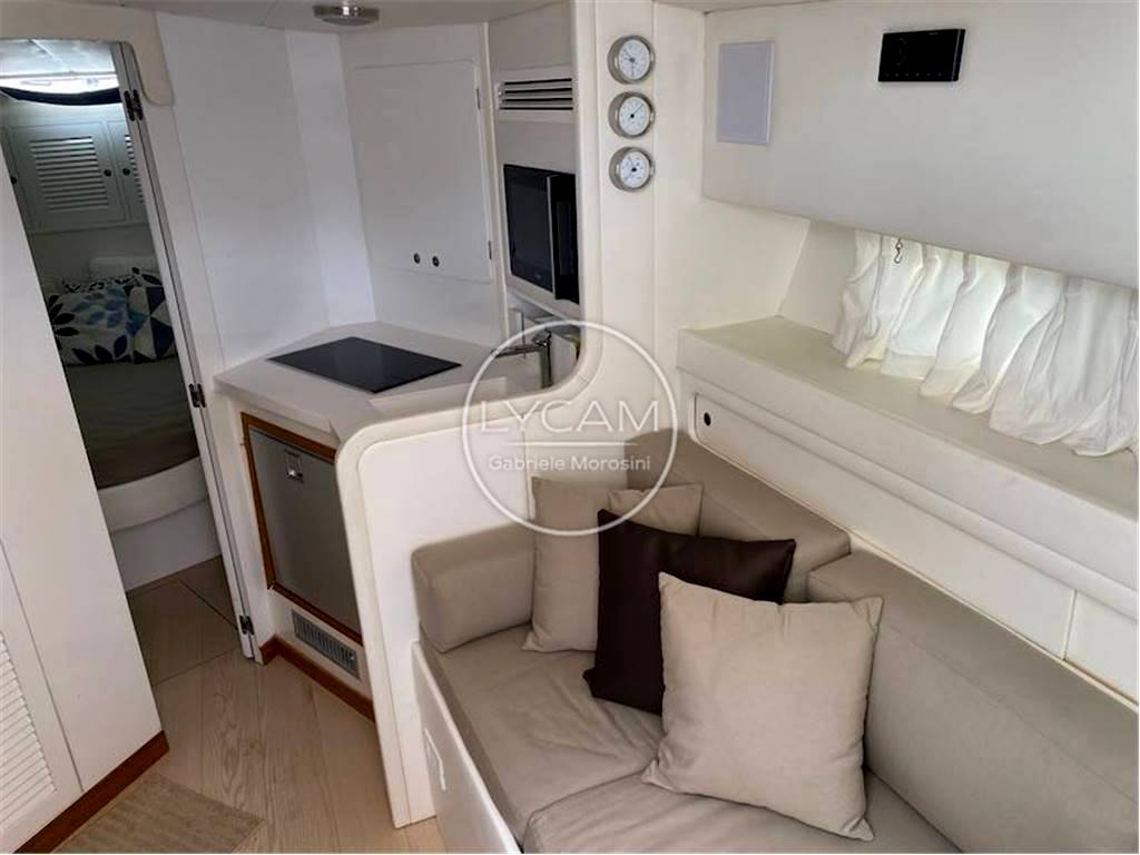 Magnum marine 40 sport
