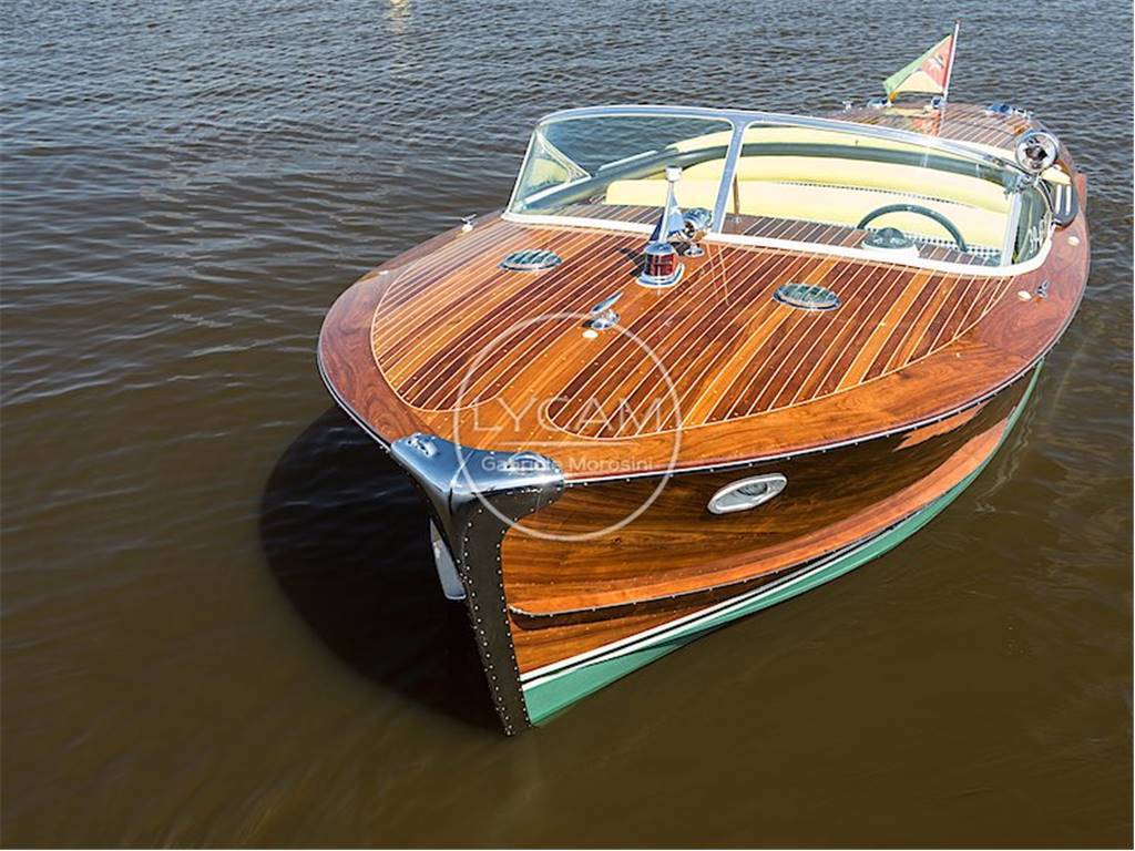 Riva Tritone