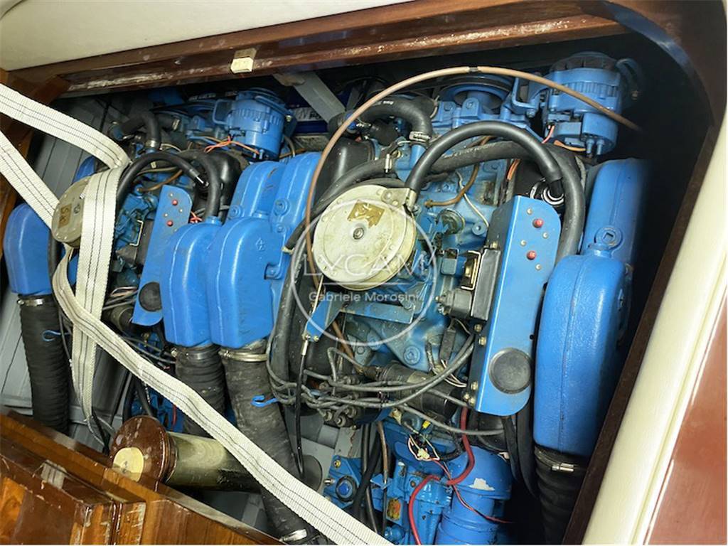 Riva Tritone aperto