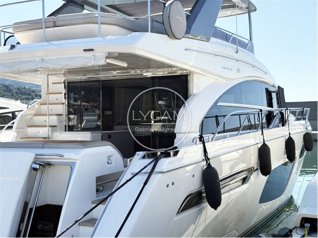 Princess yachts F 70