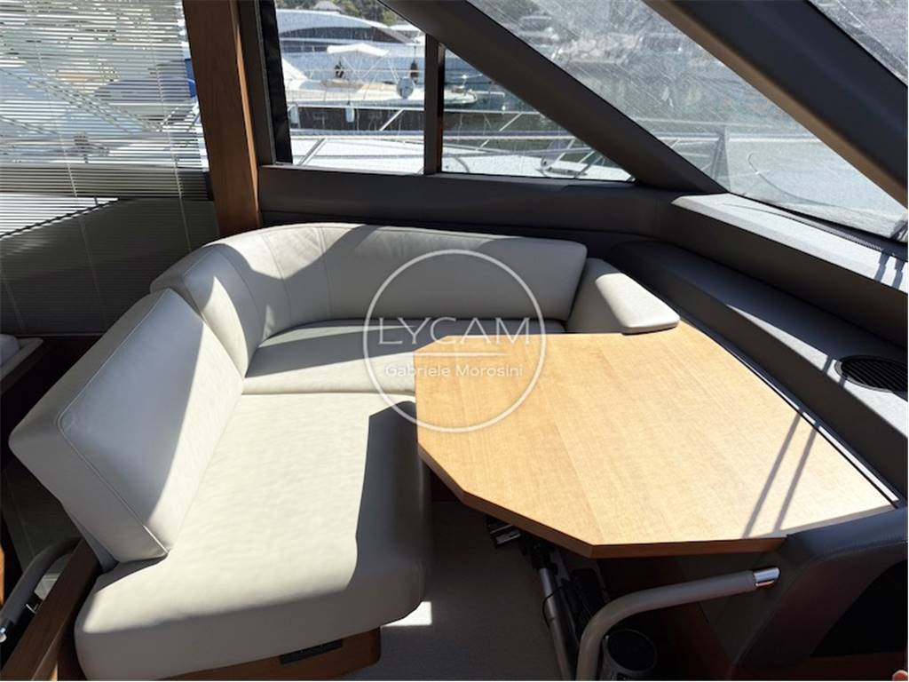 Princess yachts F 70
