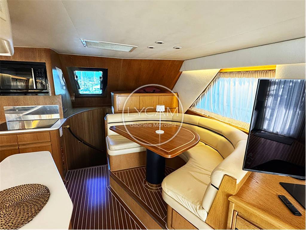 Hatteras 65 enclosed